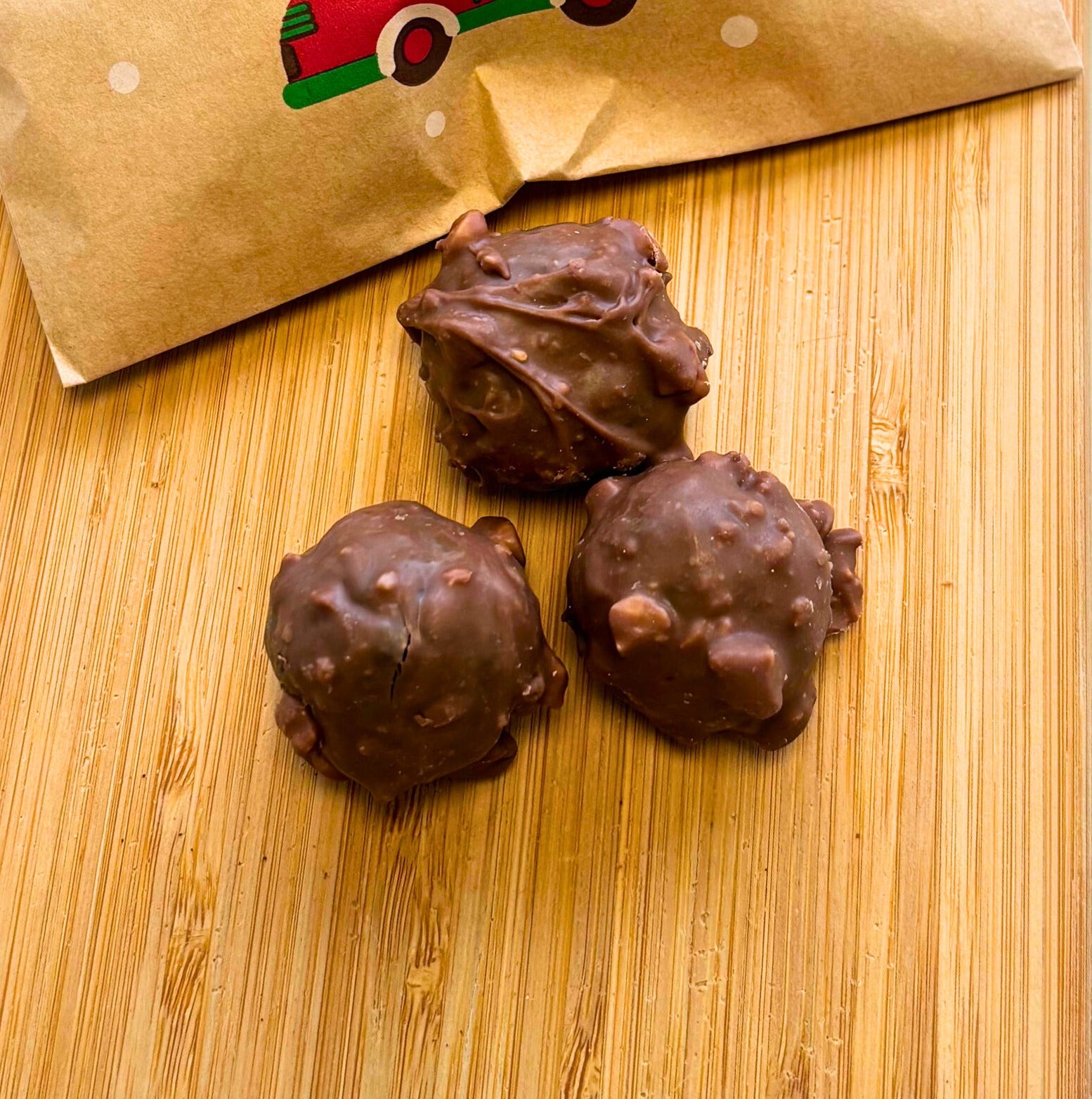 Chocolate de leite com avelã num formato funcional. O prazer de sempre com um perfil nutricional moderno.